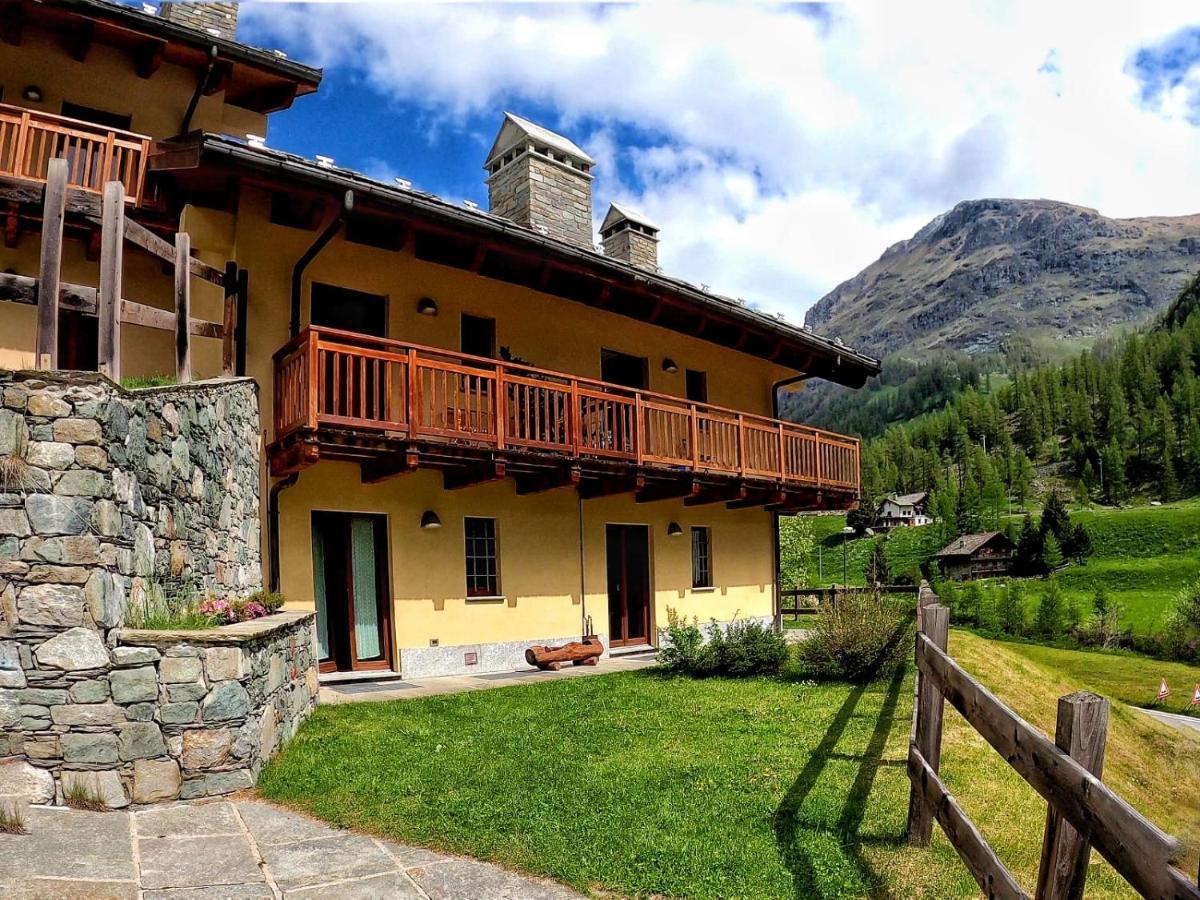 Punta Vittoria Sub 14 - Residence Anderbatt Gressoney - 3 Locali - Cir N 0010 Staval Ngoại thất bức ảnh